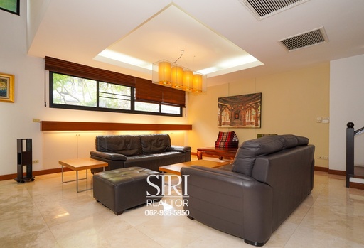 Detached house in Sathorn